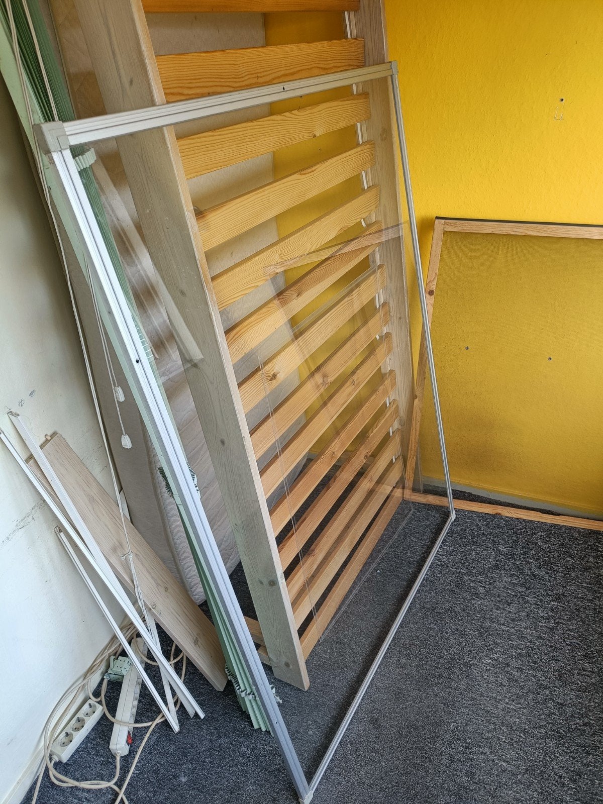 Gratis oud voorzetraam / enkel glas raam 114x155cm, Ophalen, Gevelraam of Ruit, 80 tot 120 cm, Zo goed als nieuw