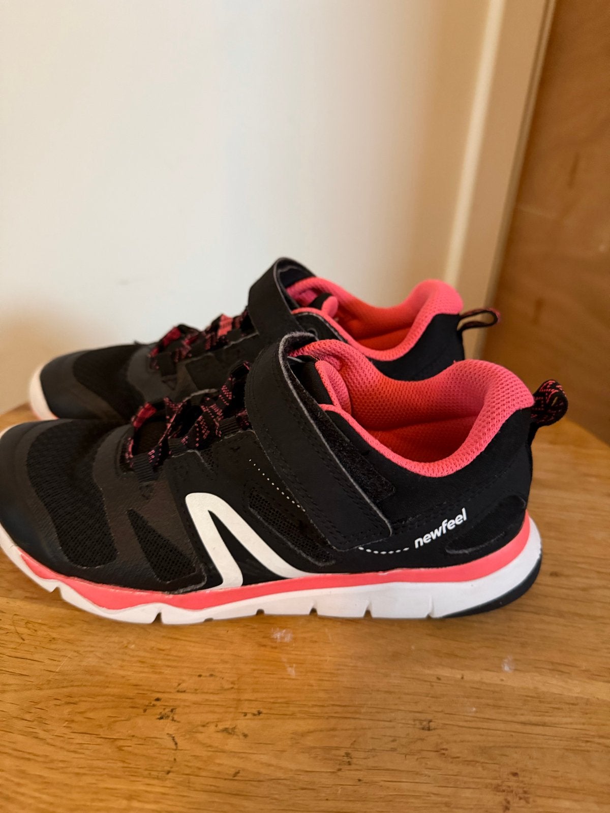 ZGAN Decathlon Newfeel gymschoenen maat 34, Ophalen of Verzenden, Gebruikt, Sportschoenen