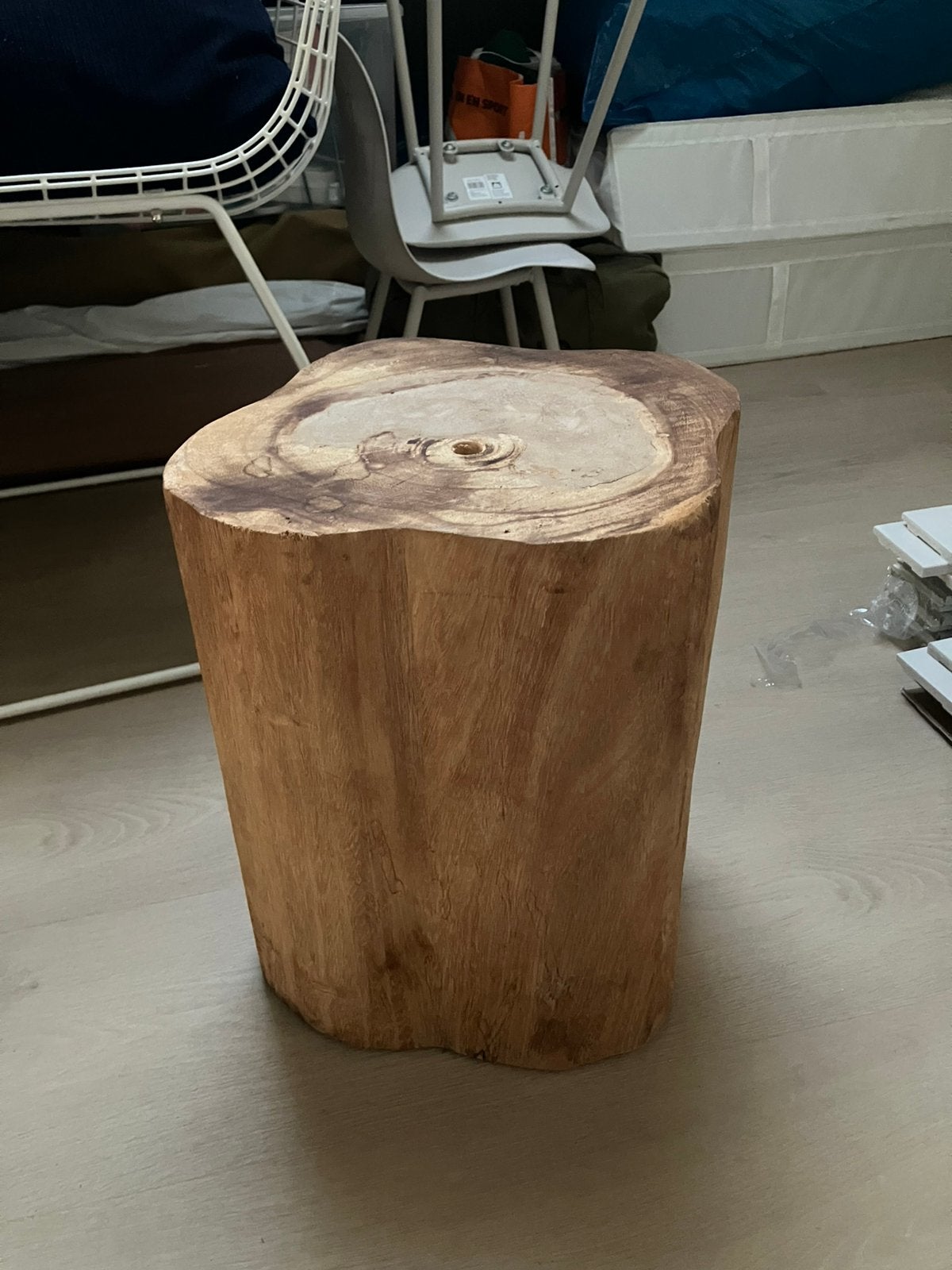 Bijzettafeltje / pilaar hout, Huis en Inrichting, Woonaccessoires | Zuilen en Pilaren, Ophalen, Gebruikt