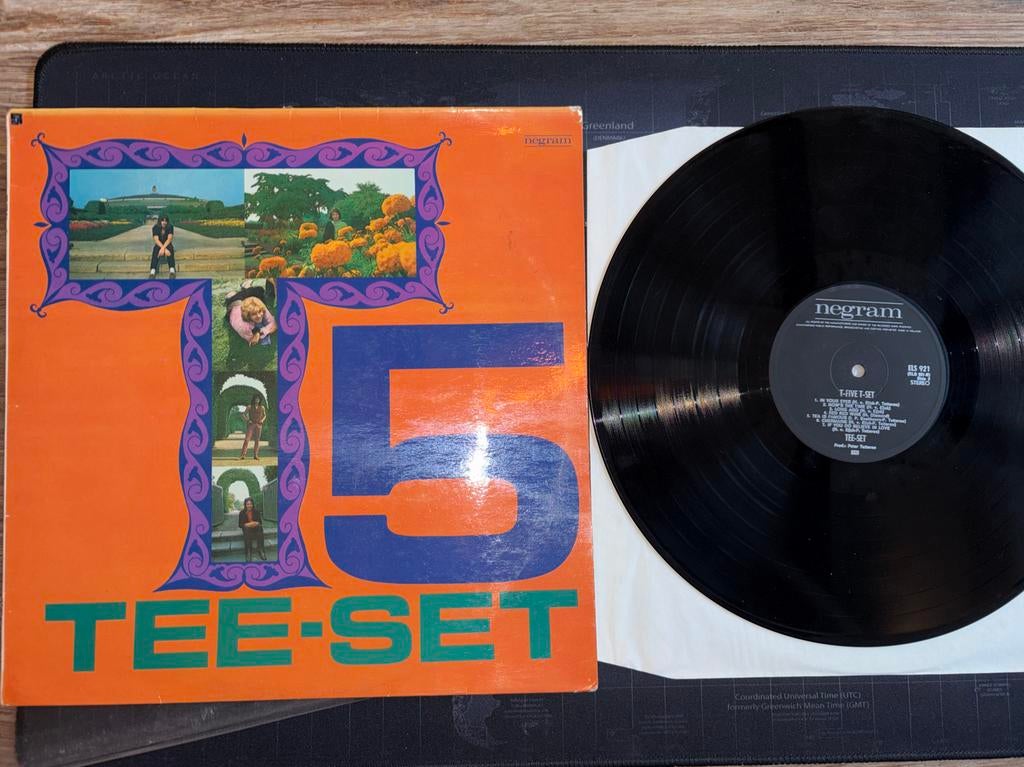 Tee-Set T-five LP met handtekeningen+kaart, Ophalen of Verzenden, Gebruikt, 12 inch