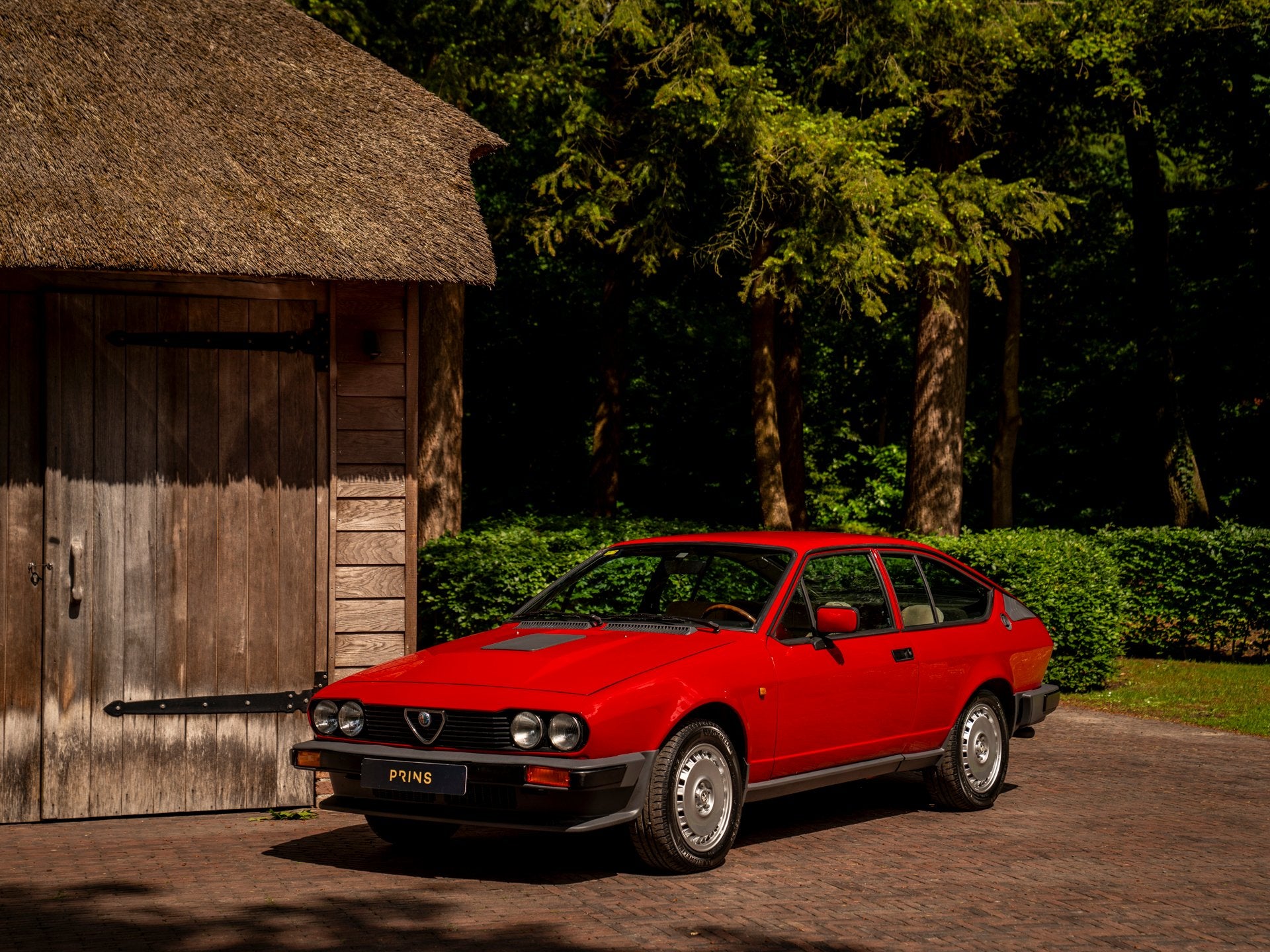 Alfa Romeo GTV 2.5 V6 (bj 1981), Beige, Bedrijf, Handgeschakeld, 2492 cc