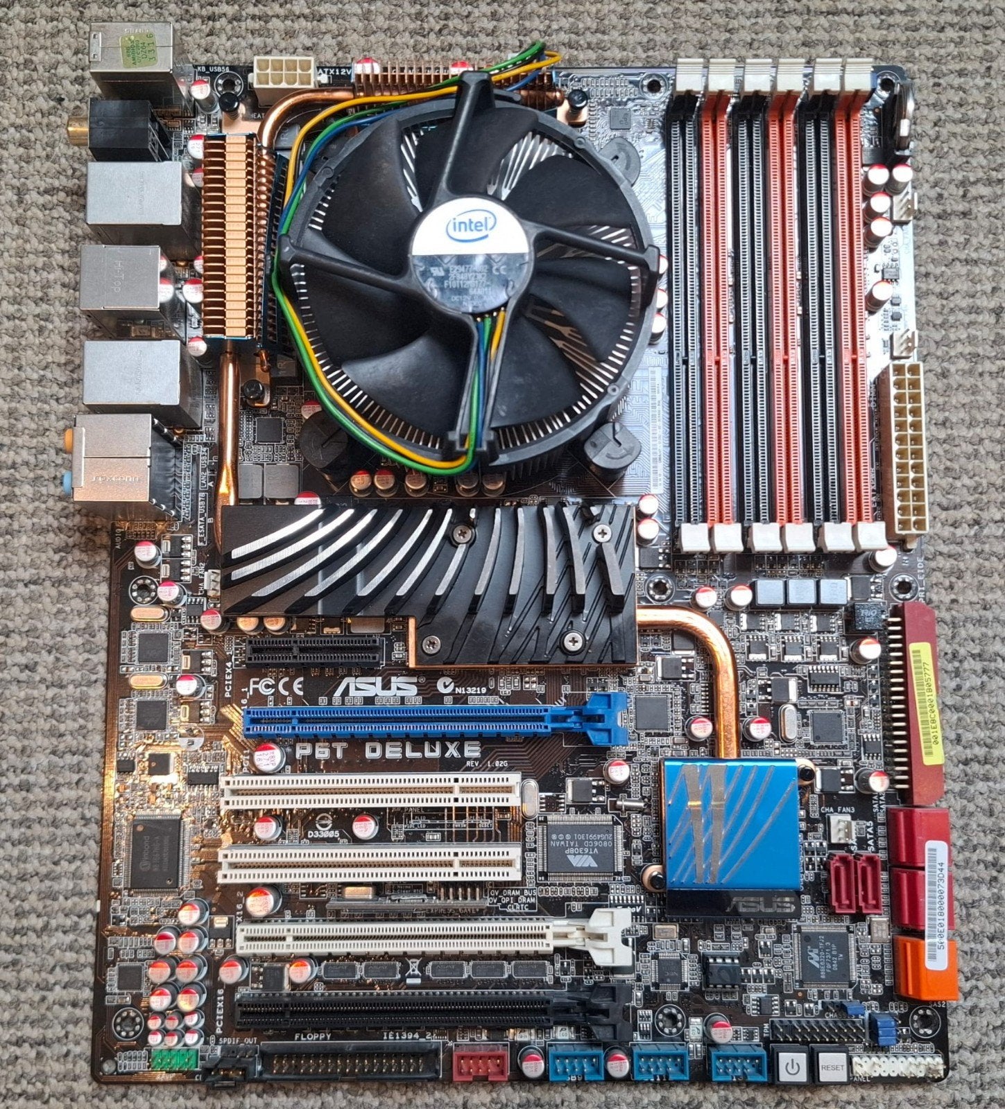 ASUS P6T Deluxe Moederbord - Perfect Werkend, Gebruikt, LGA 1366, DDR3, Ophalen of Verzenden