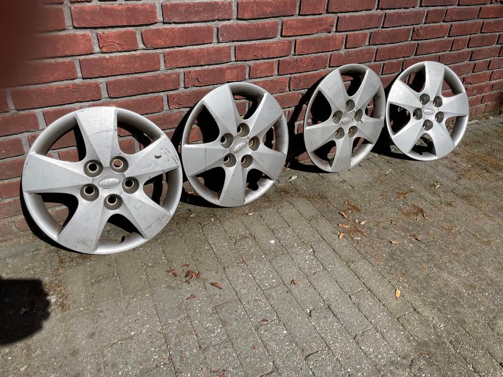 Kia wieldoppen - 15 inch, Ophalen, Gebruikt