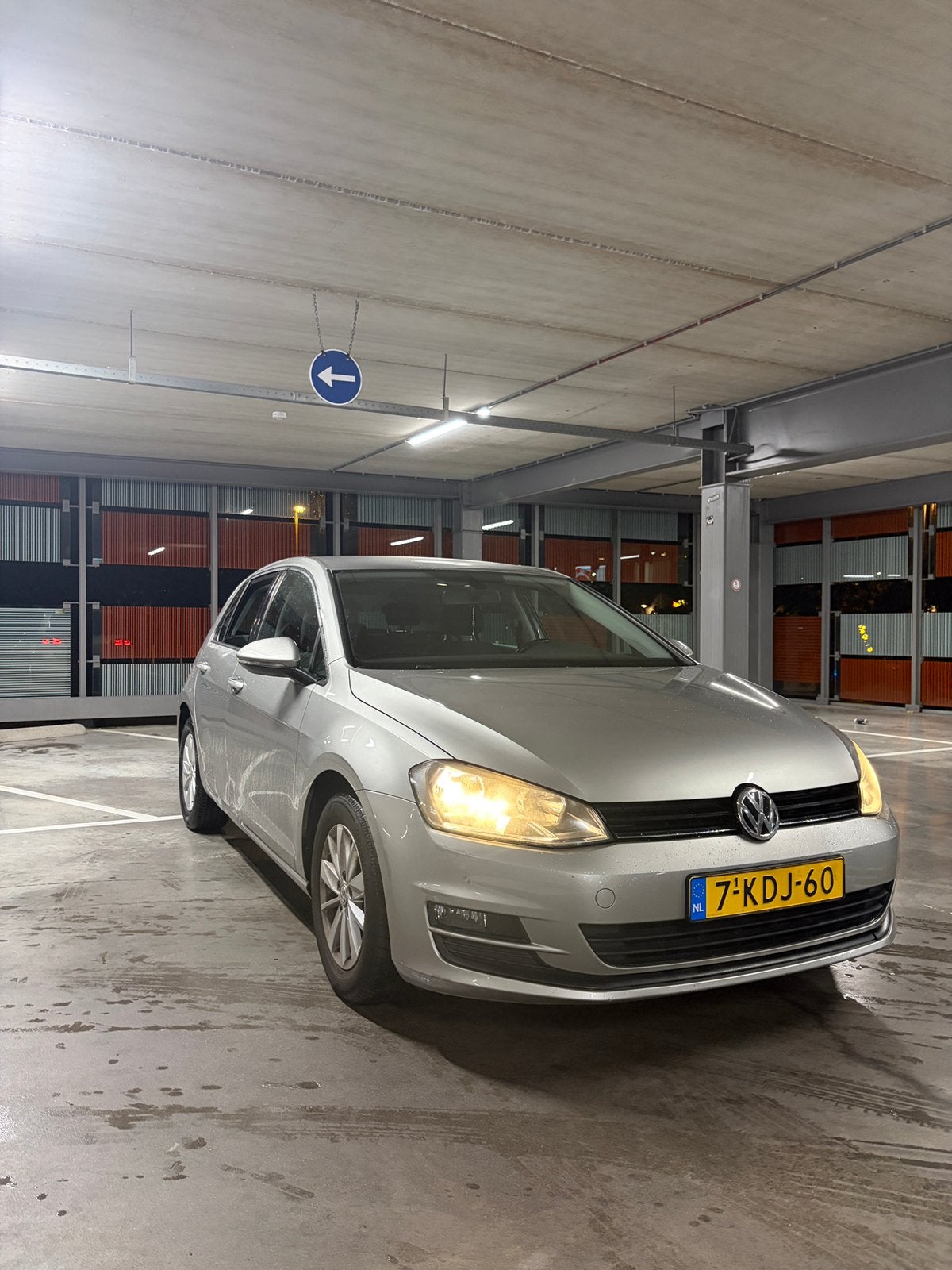 Volkswagen Golf 1.6 TDI 77KW 5D 2013 Grijs, Voorwielaandrijving, 4 cilinders, Bluetooth, Origineel Nederlands