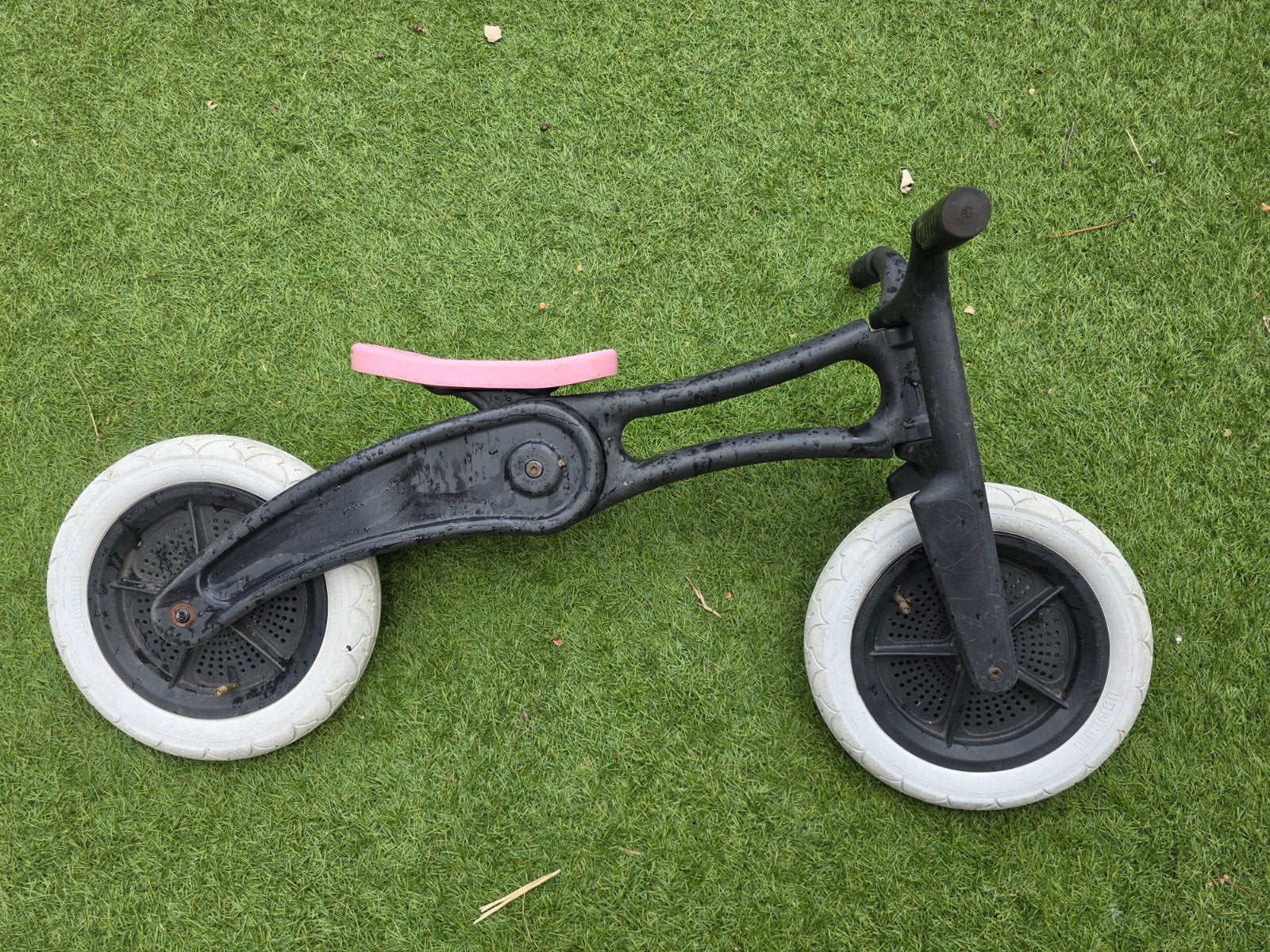 Wishbone Bike 3-in-1 Loopfiets - Zwart/Wit, Ophalen, Gebruikt, Loopfiets