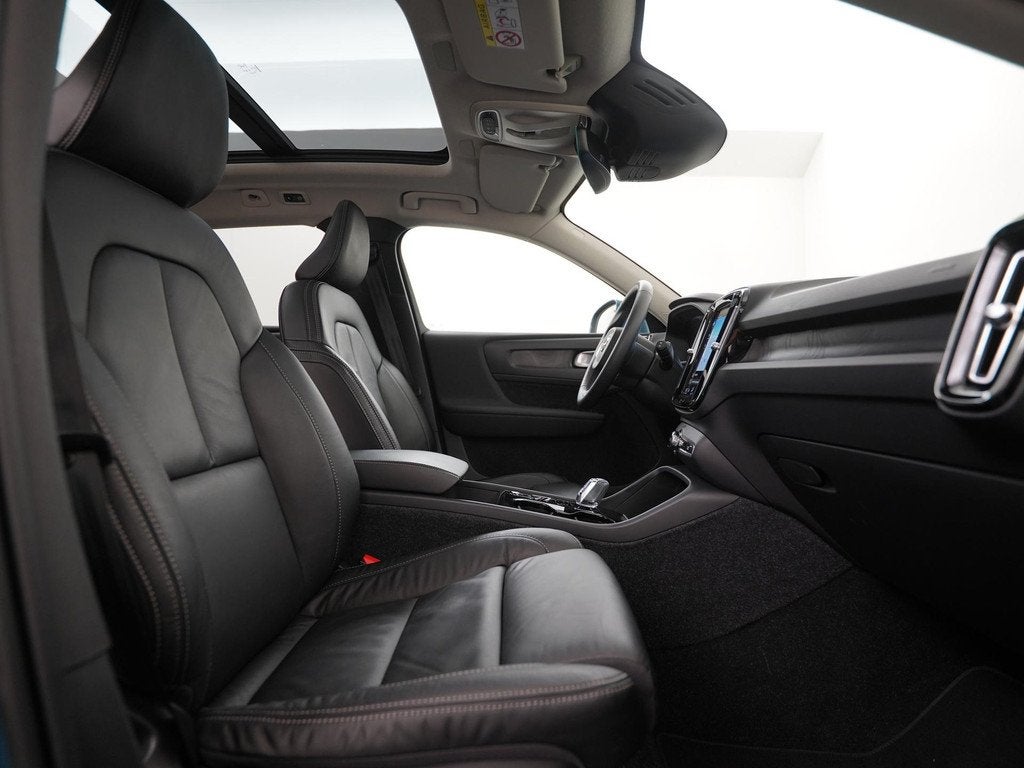 Volvo XC40 1.5 T5 Plug-in Hybrid Ultimate Bright | Panoramad, Auto's, Volvo, 12 maanden, Euro 6, Blauw, Hybride Elektrisch/Benzine