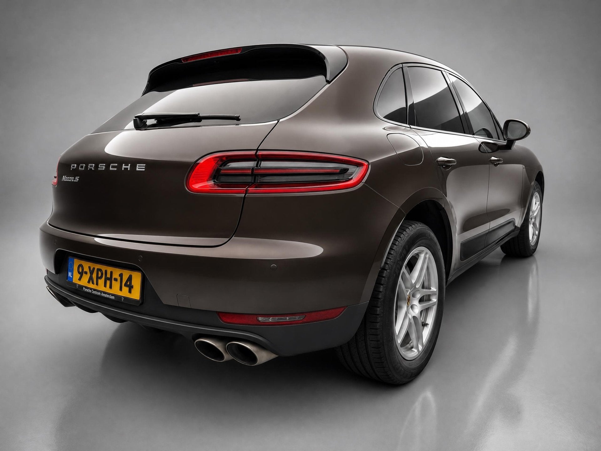 Porsche Macan 3.0 D S / Parkeersensoren / Camera / Bluetooth, Auto's, Automaat, Gebruikt, Bruin, 259 pk