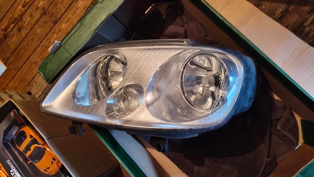 Orginele Volkswagen Caddy Life 2007 koplampen, Ophalen of Verzenden, Gebruikt, Volkswagen