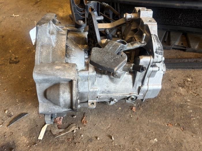 Versnellingsbak van een Volkswagen Touran, Gebruikt, -, Volkswagen, -