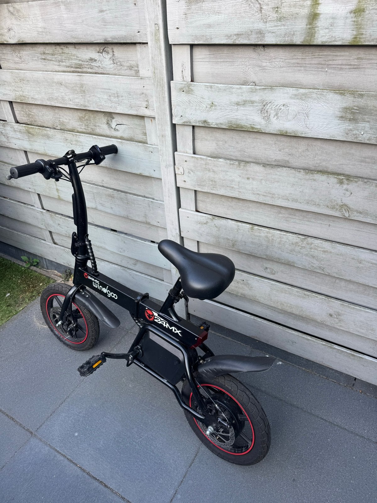 24MX Windgoo Opvouwbare E-Bike - Gebruikt met lakschade, Gebruikt, 14 tot 16 inch, Totaal opvouwbaar, Schijfrem