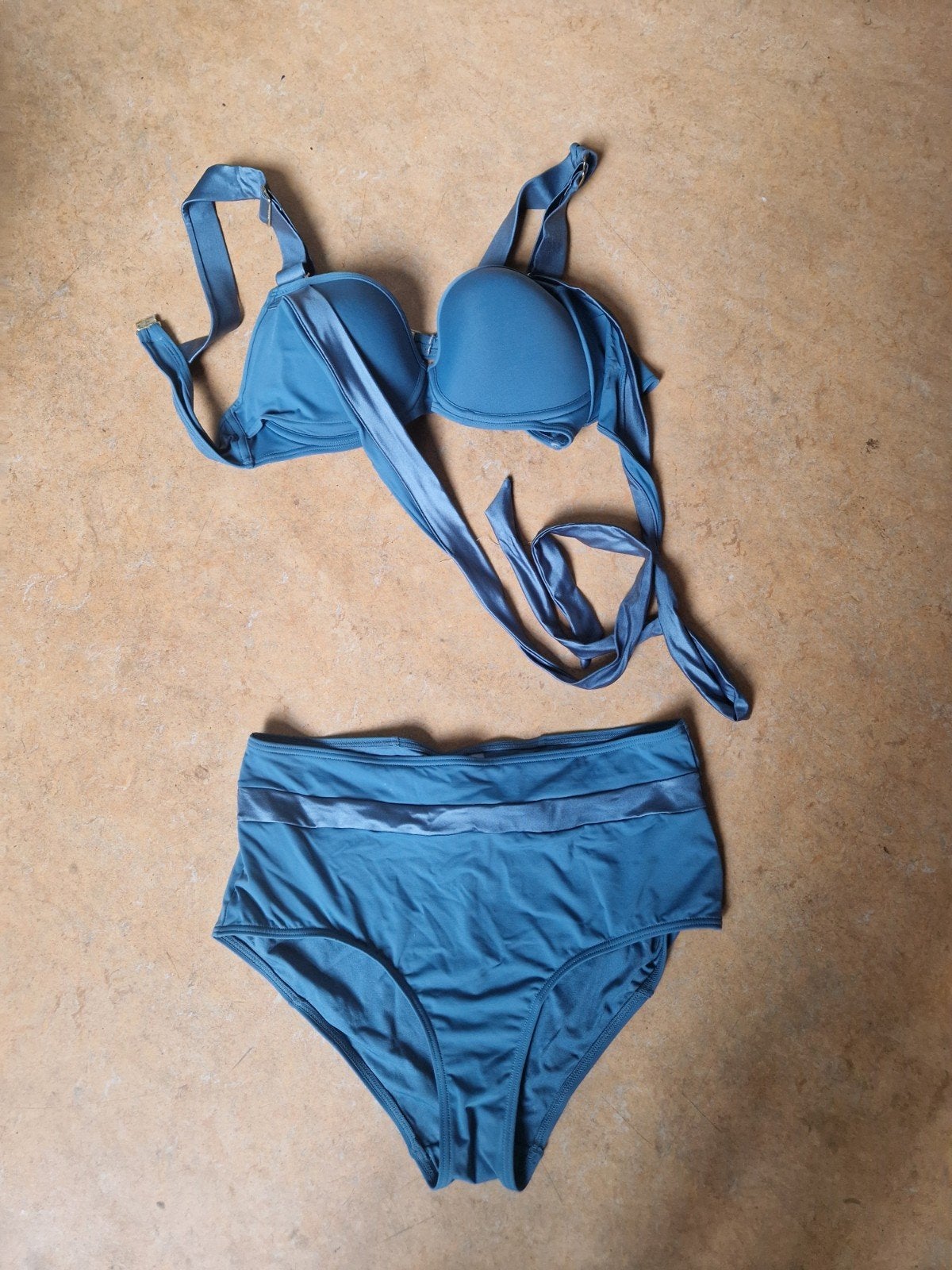 Marlies Dekkers bikini. 42-44 D. Plunge Balcony., Ophalen of Verzenden, Zo goed als nieuw, Blauw, Bikini
