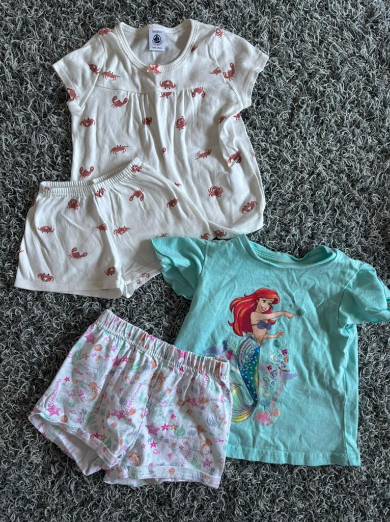 2 luxe nachpakjes 2 jaar petit bateau en disney, Kinderen en Baby's, Kinderkleding | Maat 92, Ophalen of Verzenden, Zo goed als nieuw
