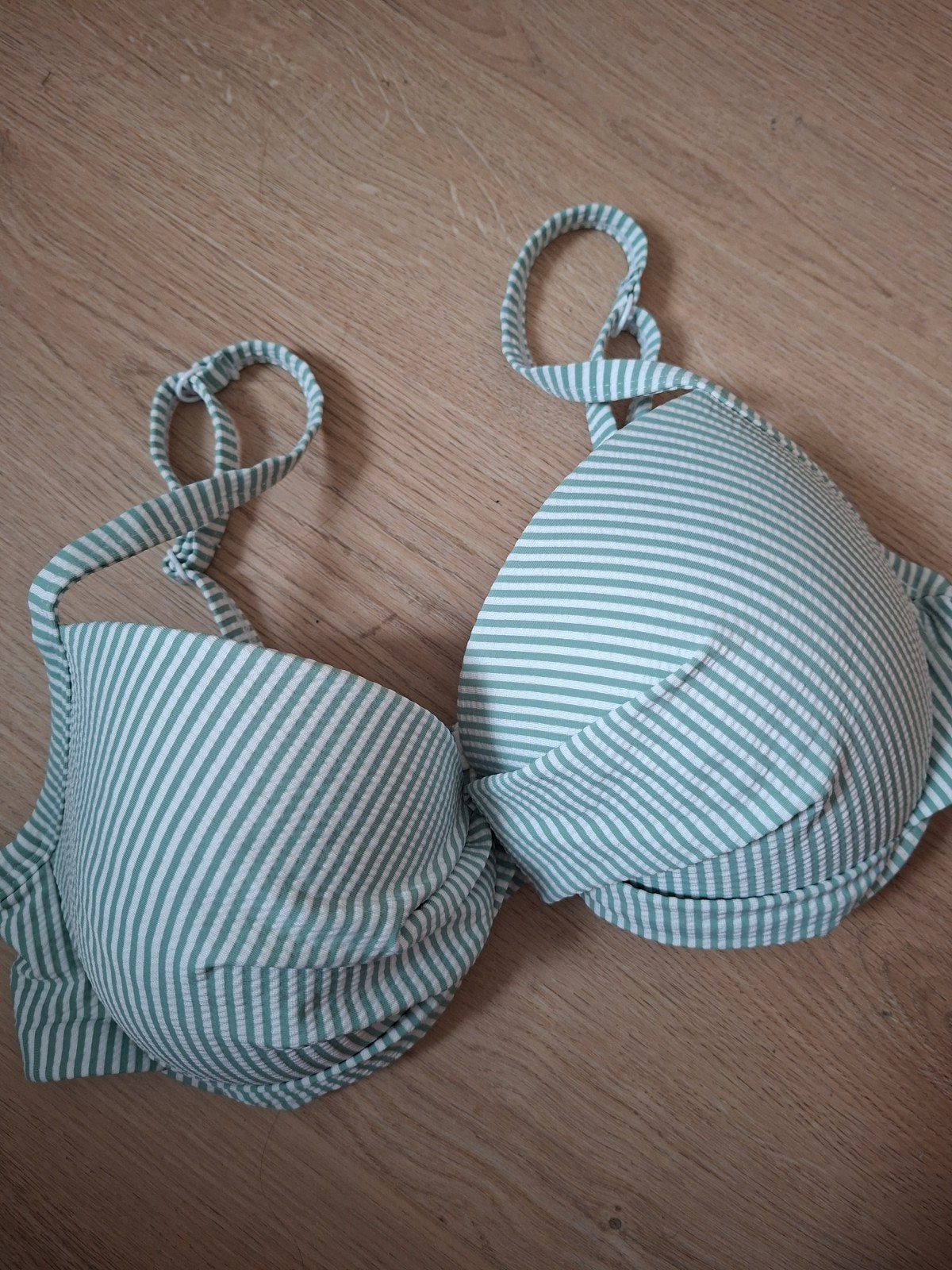 Hema Bikini Top 80D Groen Gestreept, Ophalen of Verzenden, Zo goed als nieuw, Bikini, Hema