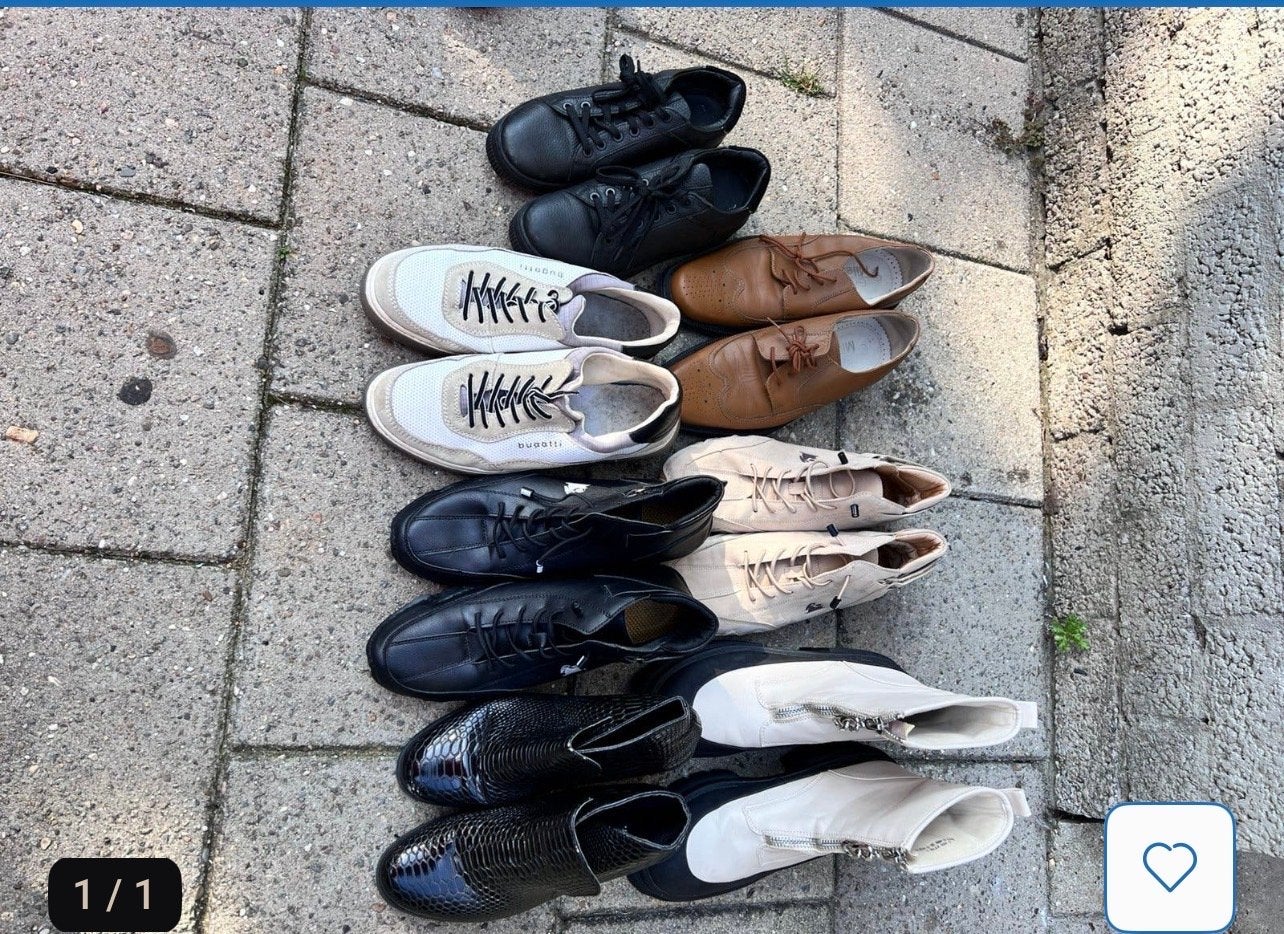 Diverse schoenenpakket: sneakers, nette schoenen, laarzen, Ophalen of Verzenden, Gedragen, Zwart, Sneakers of Gympen