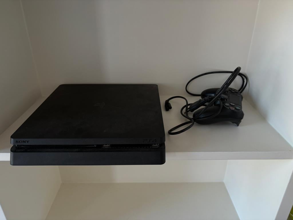 PS4 Slim met controller, Ophalen, Gebruikt, Met 1 controller, Slim