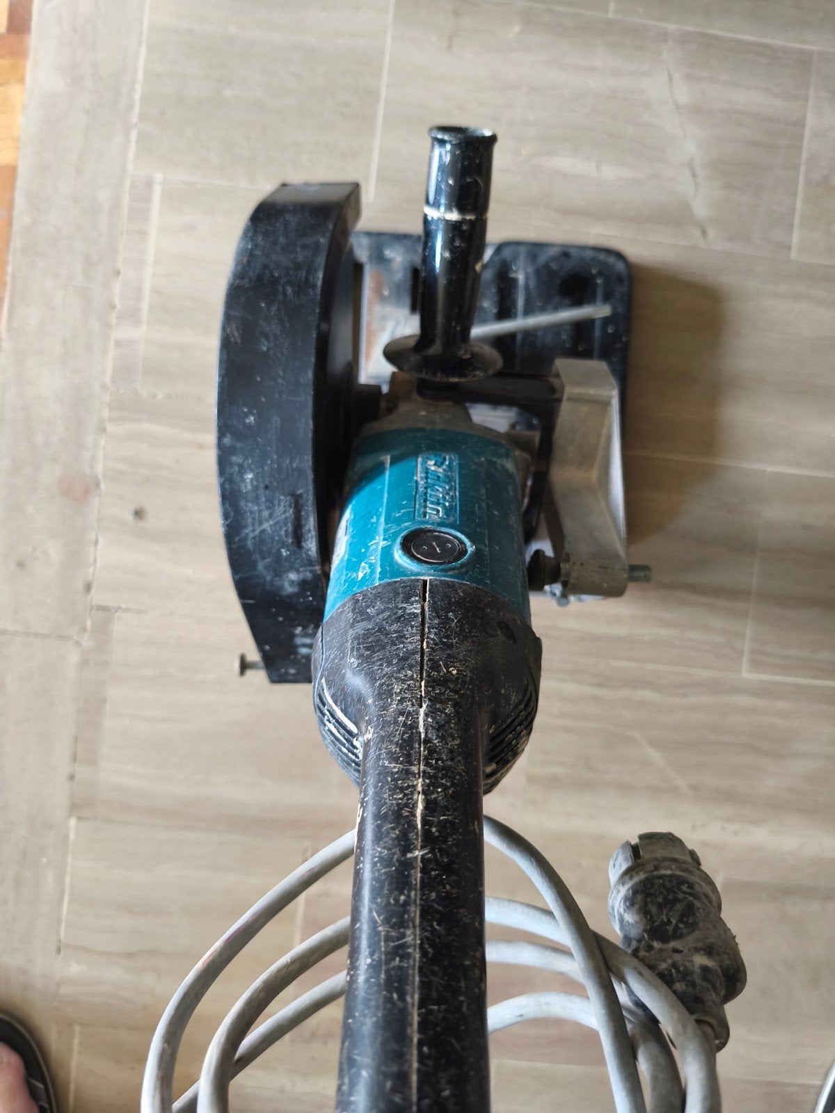 Makita Haakse Slijper (Model 9069) met Slijpstandaard - 2000, Ophalen of Verzenden, 1000 watt of meer, Haakse handslijpmachine