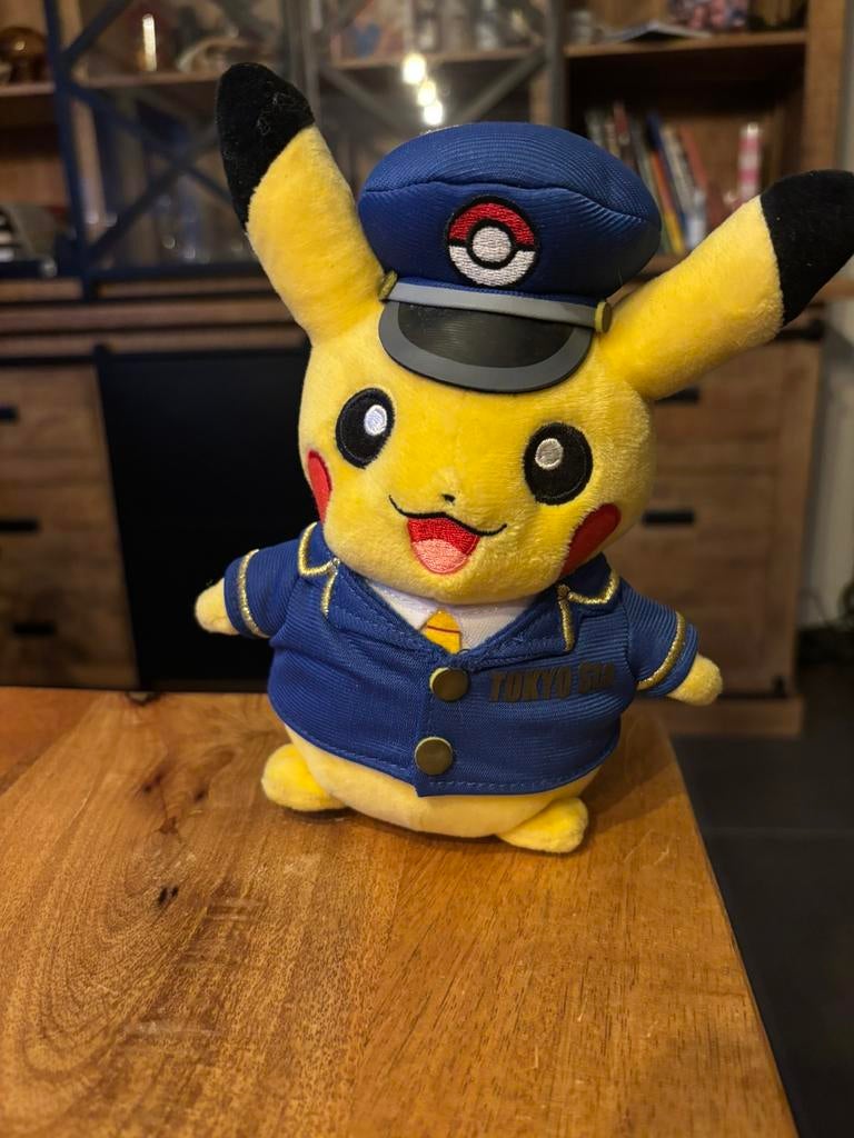 Pikachu knuffel conducteur, Ophalen of Verzenden, Zo goed als nieuw