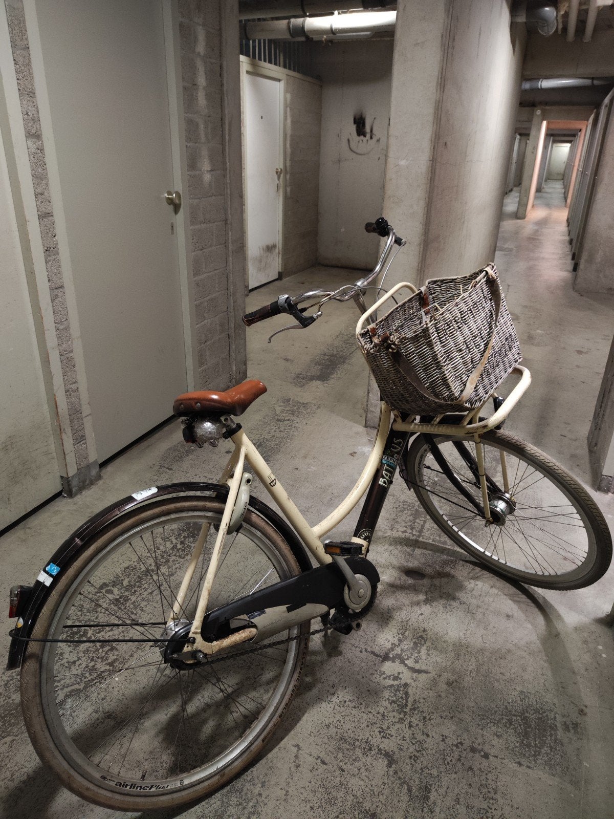 Batavus Damesfiets met Mand - Gebruikt, Ophalen, Velgrem, (Extra) lage instap, Batavus