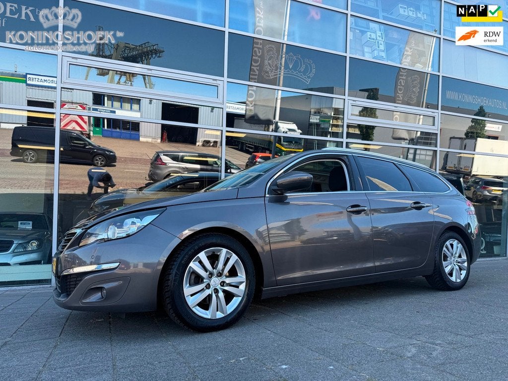 Peugeot 308 SW 1.6 BlueHDI Blue Lease Executive, Auto's, Peugeot, Voorwielaandrijving, Stof, Gebruikt, 4 cilinders