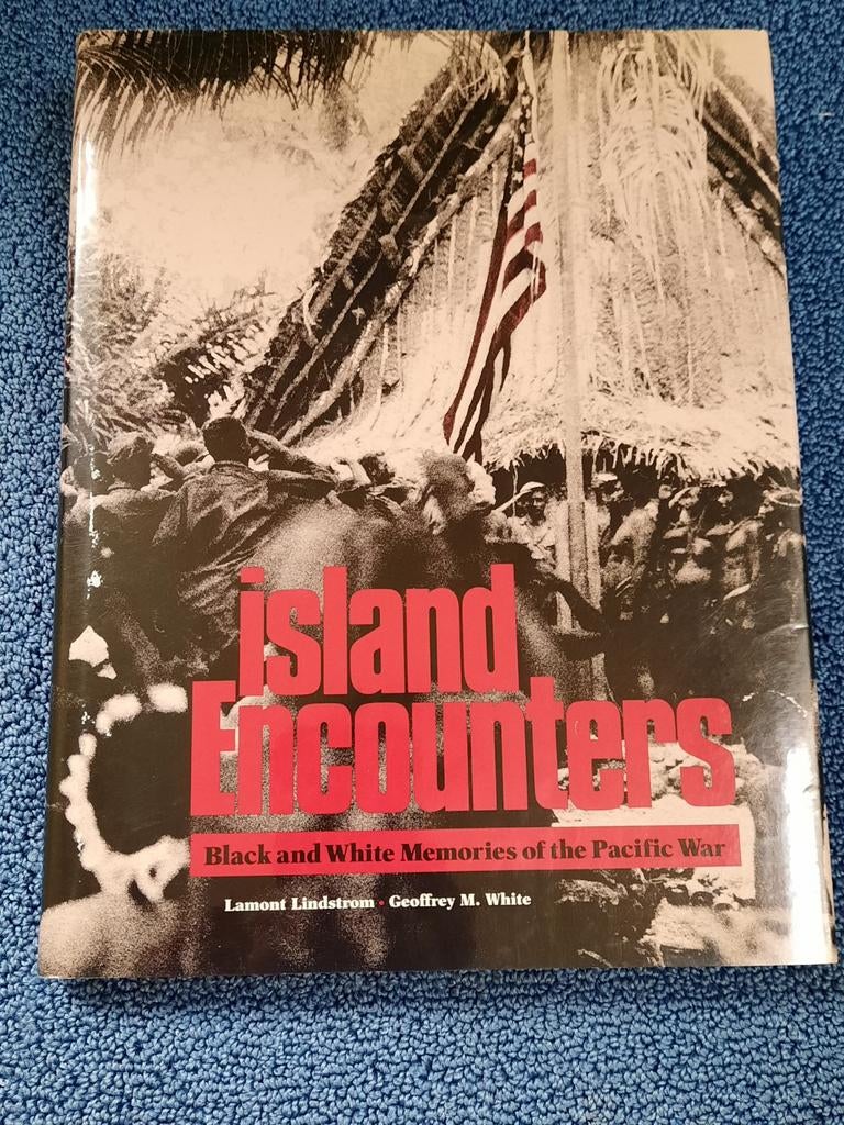 Island encounters., Ophalen of Verzenden, Tweede Wereldoorlog, Gelezen