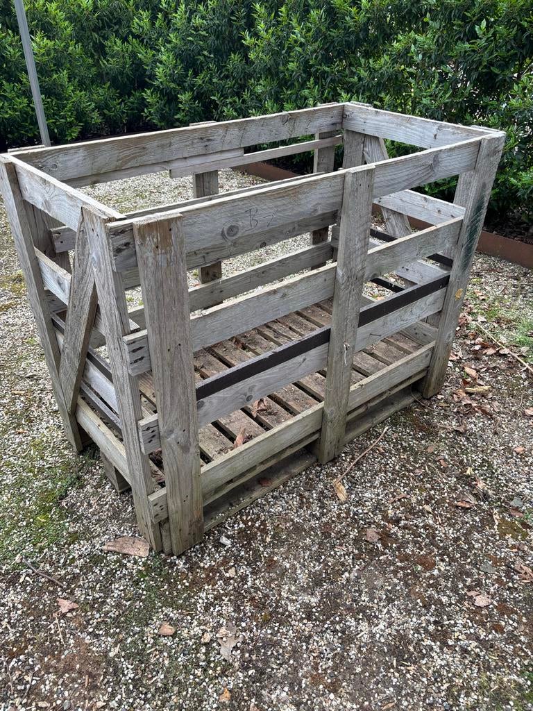2 Stuks robuuste houten kratten, Minder dan 3 m³, Ophalen
