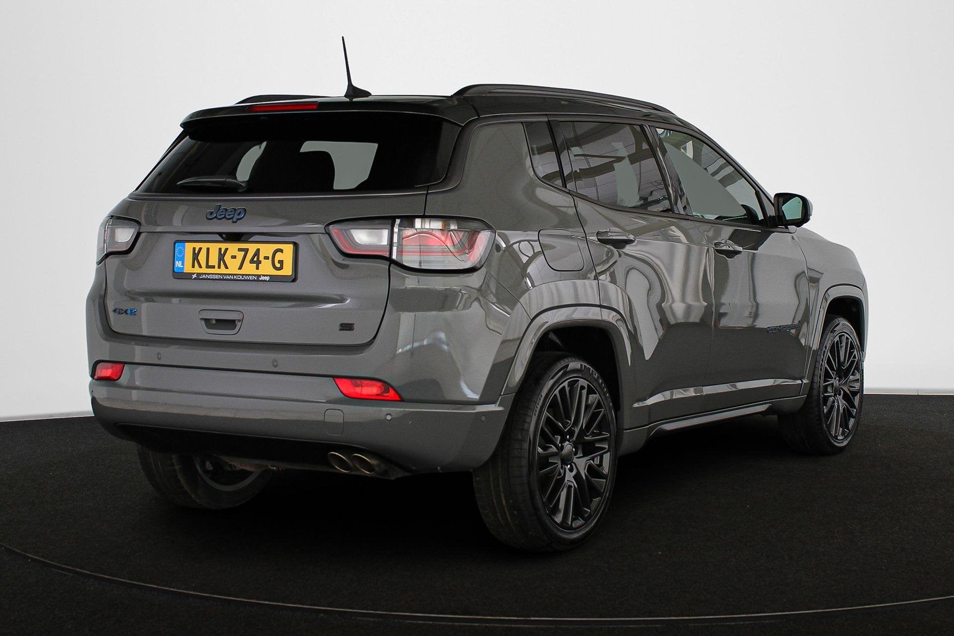 Jeep Compass 4xe 240 Plug-in Hybrid Electric S Panoramadak S, Auto's, Automaat, 4 cilinders, Automatische klimaatregeling, Bedrijf