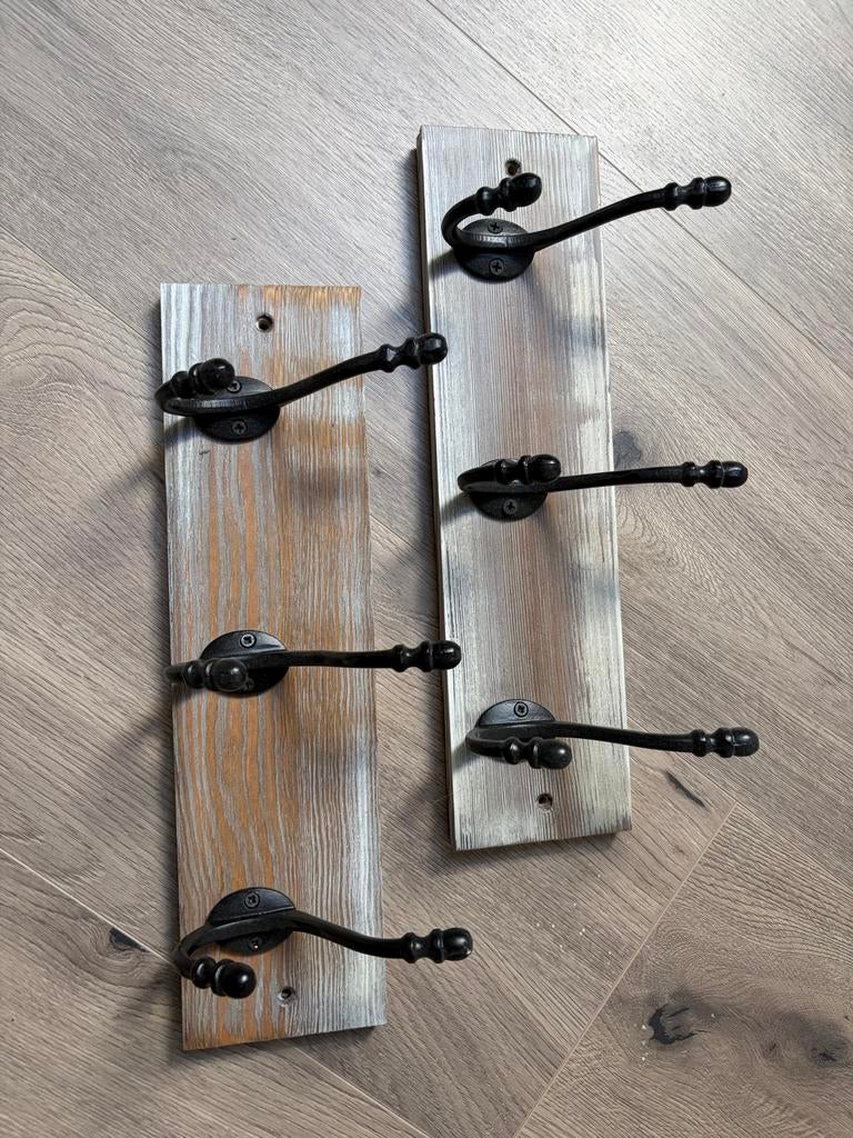 2 Kapstokken, Wandkapstok, Ophalen of Verzenden, Zo goed als nieuw, Minder dan 100 cm