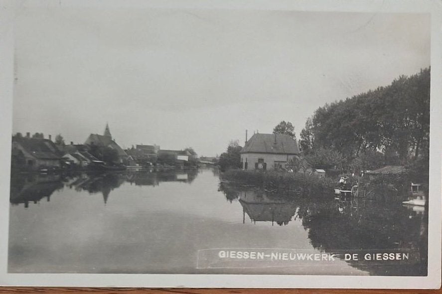 Giessen Nieuwkerk- De Giessen, Verzamelen, Ansichtkaarten | Nederland, Verzenden, 1940 tot 1960, Gelopen, Noord-Brabant