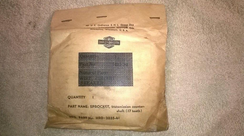 NOS 17 tands voortandwiel harley wl wla wlc liberator, Motoren, Ophalen of Verzenden, Nieuw