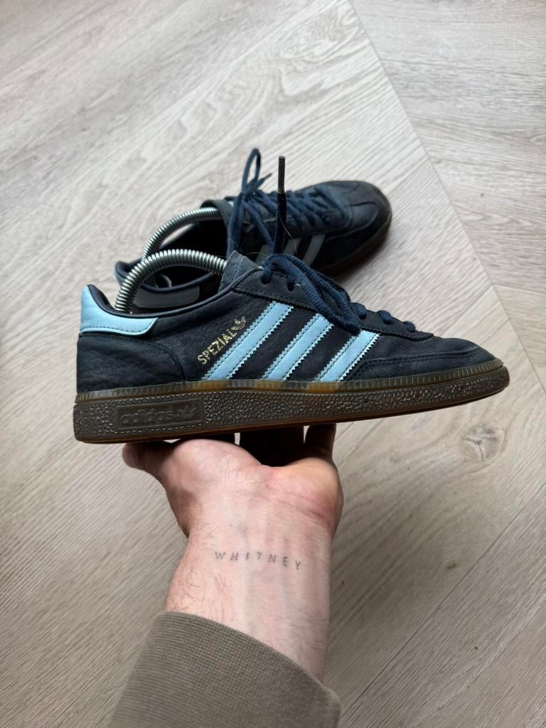Adidas spezial 39, Ophalen of Verzenden, Zo goed als nieuw, Sneakers of Gympen