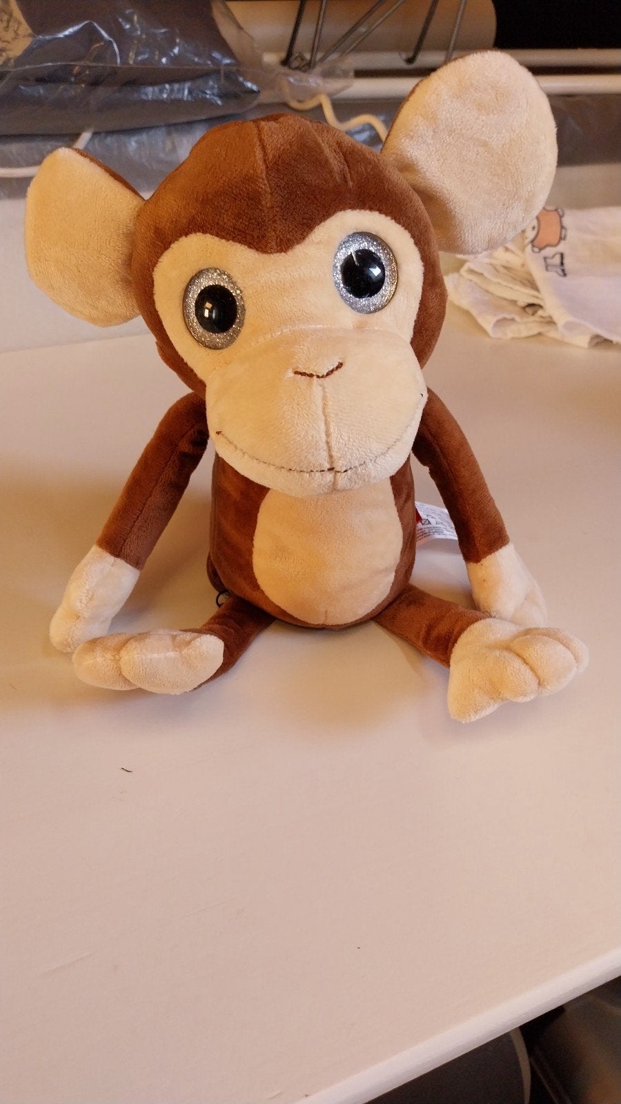 leuke pluchen aap,  kan dansen en laat een windje., Met geluid, Ophalen of Verzenden, Zo goed als nieuw, Middelgroot (20 tot 80 cm)