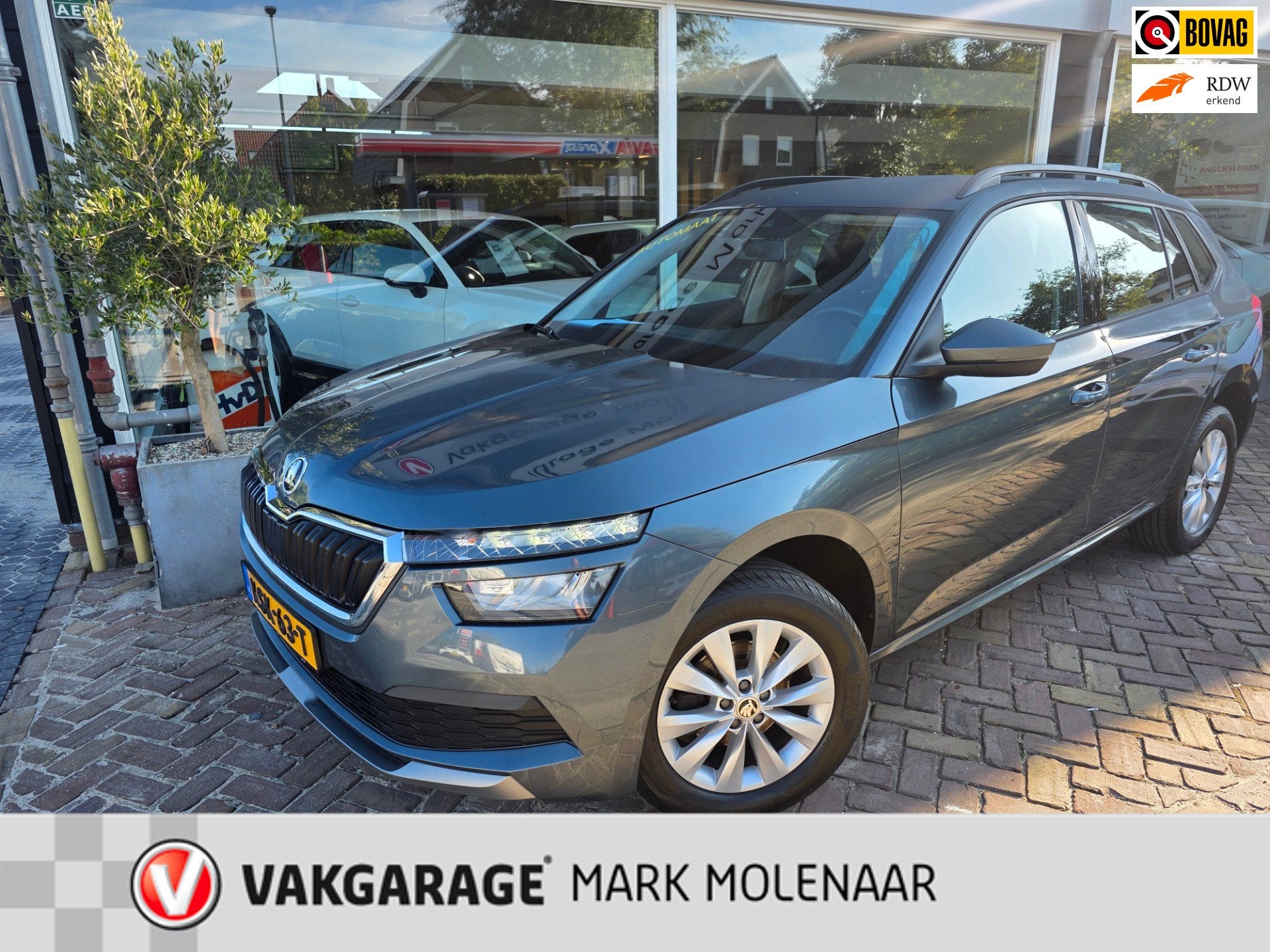 Skoda KAMIQ 1.5 TSI ACT Business Editionautomaat,trekhaak, Auto's, Euro 6, 4 cilinders, 150 pk, Bedrijf