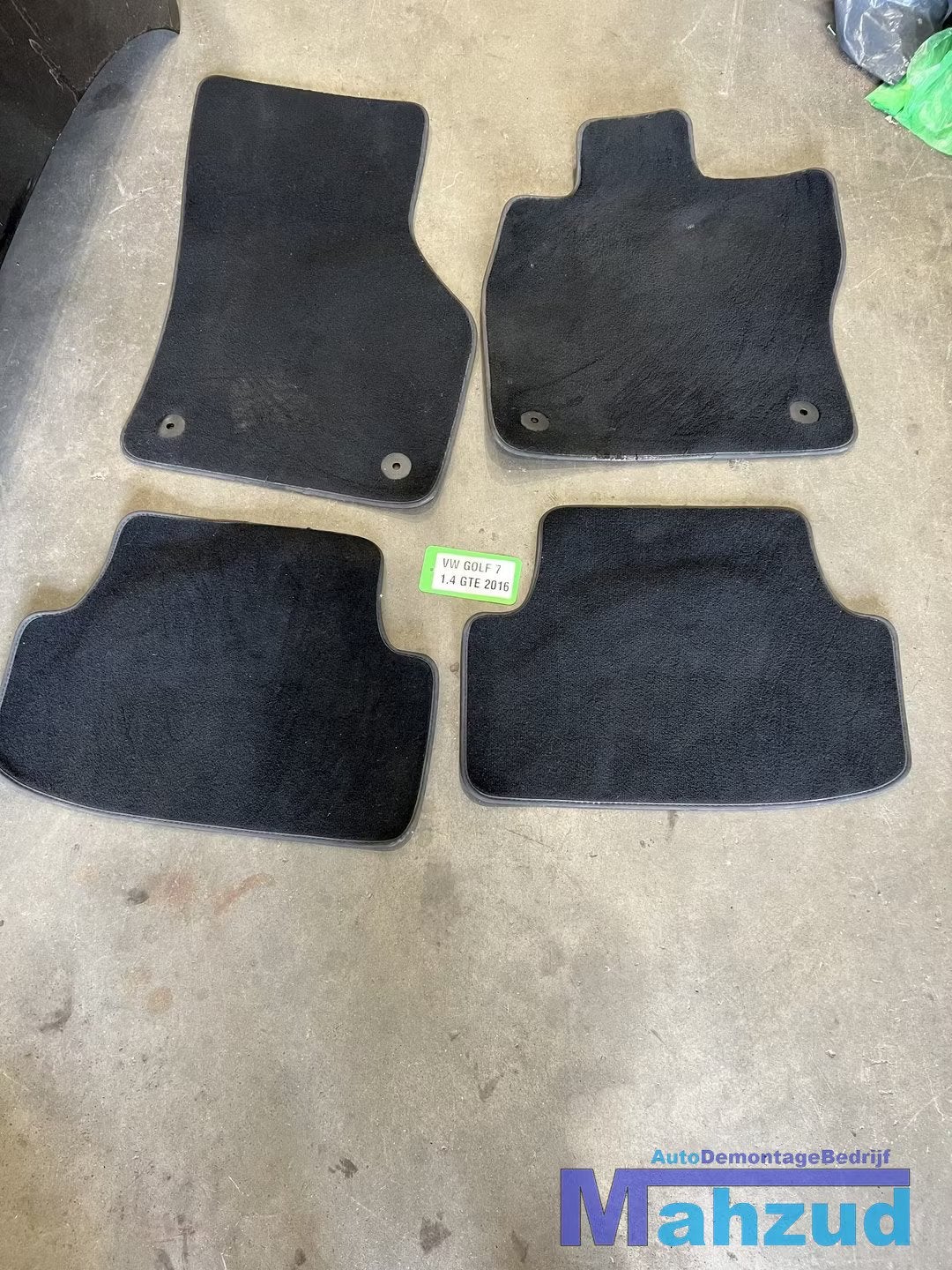 VW GOLF 7 Vloermat mattenset 2012-2020, Gebruikt, Volkswagen, Volkswagen AG, Berliner Ring 2
38440  Wolfsburg, DE
