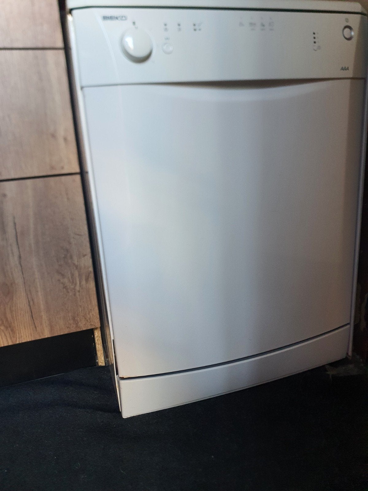 Gratis Beko vaatwasser SLANG DEFECT!!, Witgoed en Apparatuur, Vaatwasmachines, Ophalen of Verzenden, 85 tot 90 cm