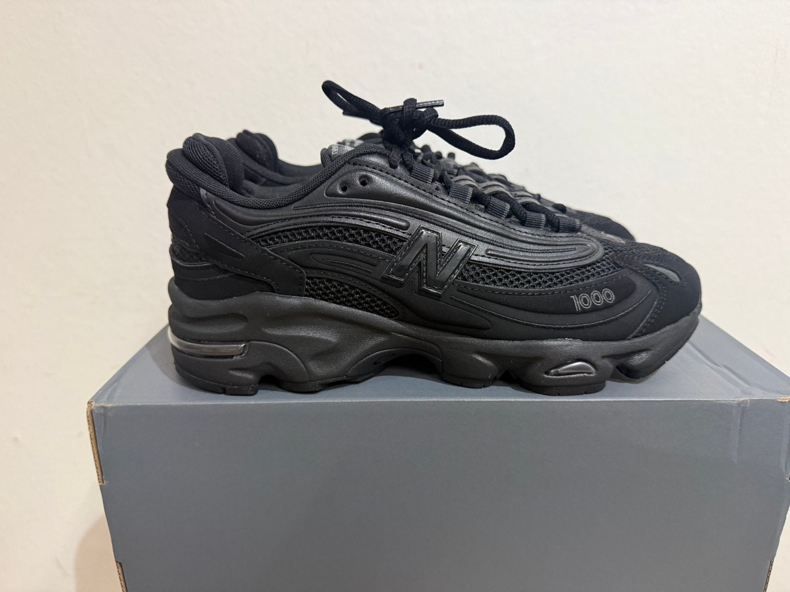 Te koop nieuwe New Balance M1000 B, Postlaan 3, Overige kleuren, Nieuw, Ophalen of Verzenden