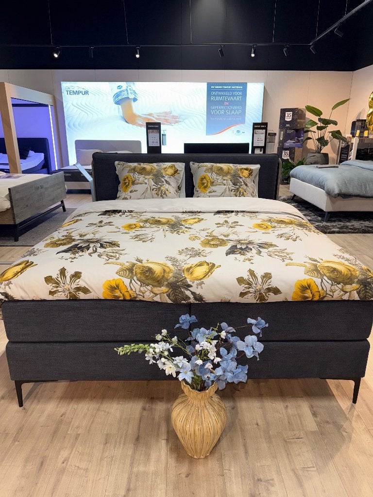 Luxe Donkerblauwe Boxspring 180x210 | SHOWROOMMODEL 1995,-, Tijdloos Modern, Blauw, 210 cm, Ophalen of Verzenden