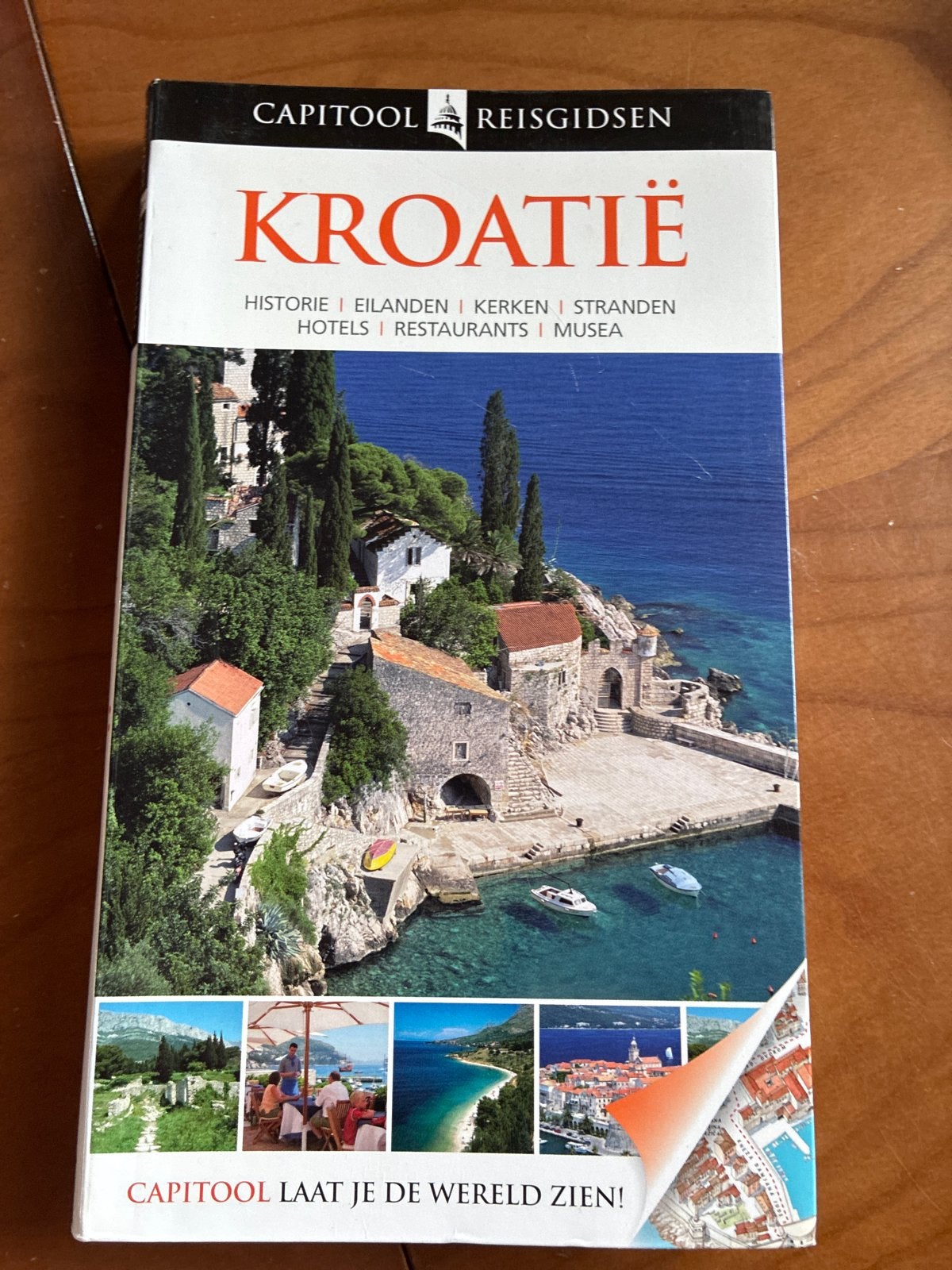 Capitool Reisgids Kroatië - Ontdek de Adriatische Kust, Capitool, Europa, Ophalen of Verzenden, Zo goed als nieuw