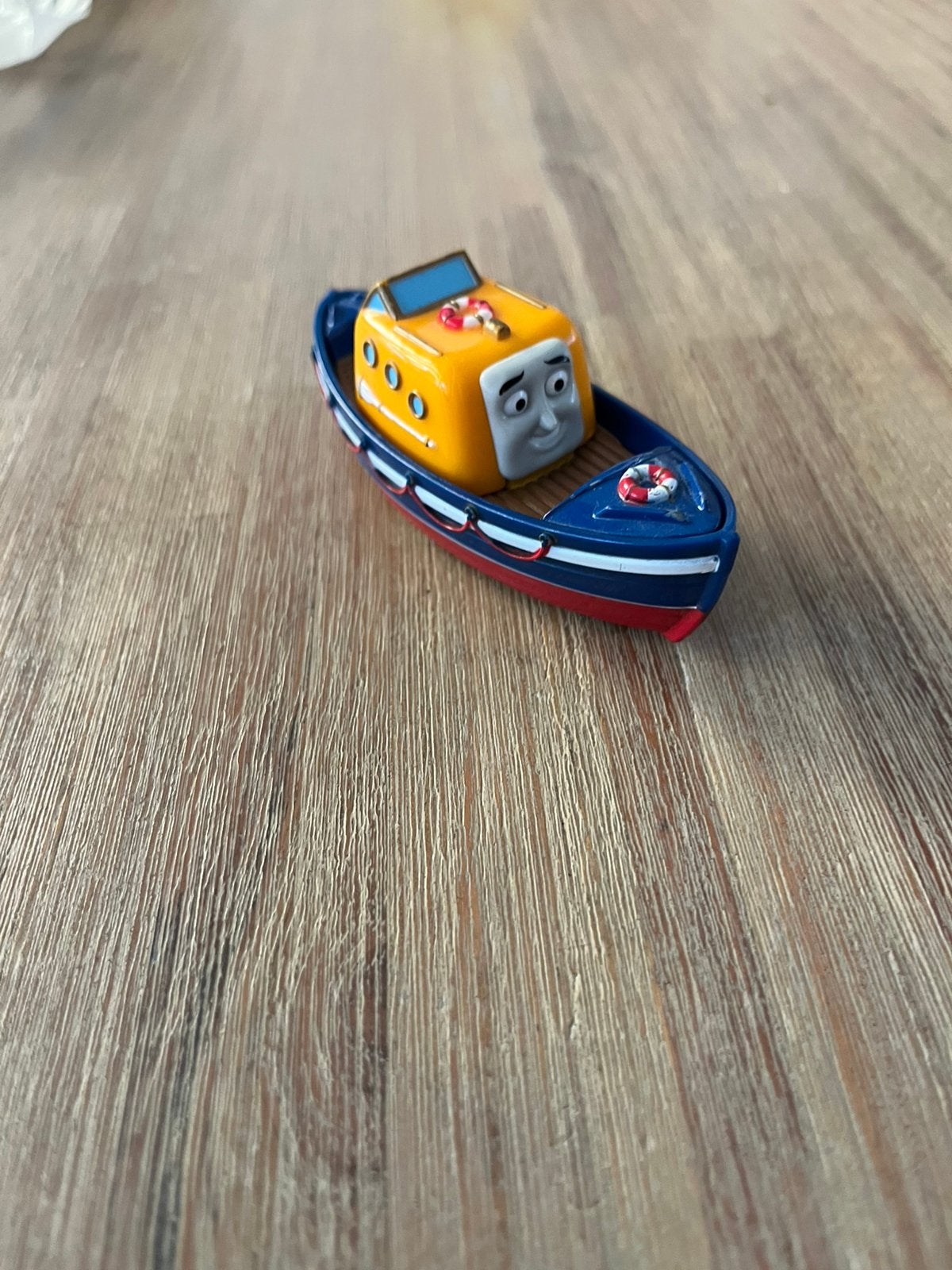 Thomas de trein - captain, Kinderen en Baby's, Speelgoed | Speelgoedvoertuigen, Ophalen of Verzenden, Gebruikt