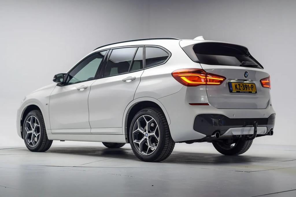 BMW X1 xDrive25i M-Sport High Executive Aut. [ Pano H/K Lede, 1998 cc, 15 km/l, Gebruikt, 4 cilinders