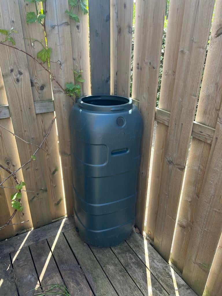 GERESERVEERD Gratis regenton, 150 liter of meer, Ophalen, Gebruikt, Kunststof