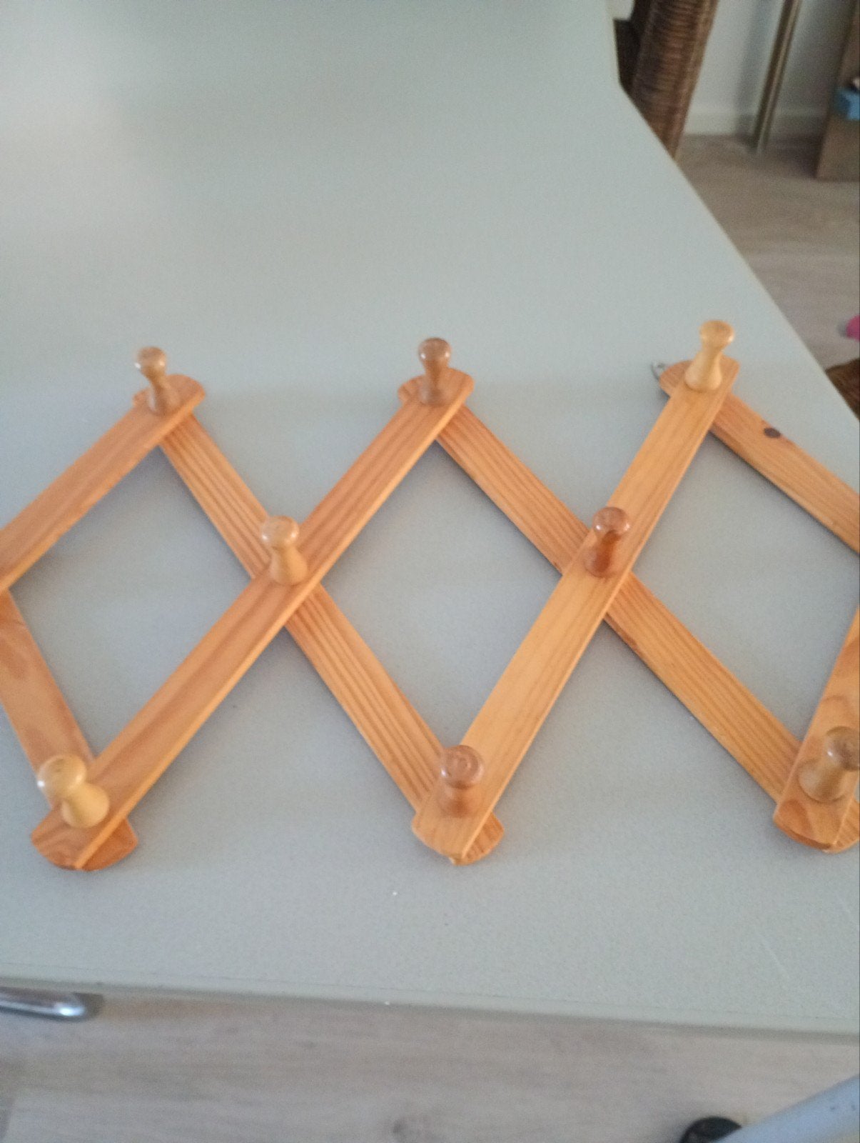 Vintage uitschuifbare houten kapstok (89cm), Wandkapstok, Gebruikt, Ophalen of Verzenden, Minder dan 100 cm