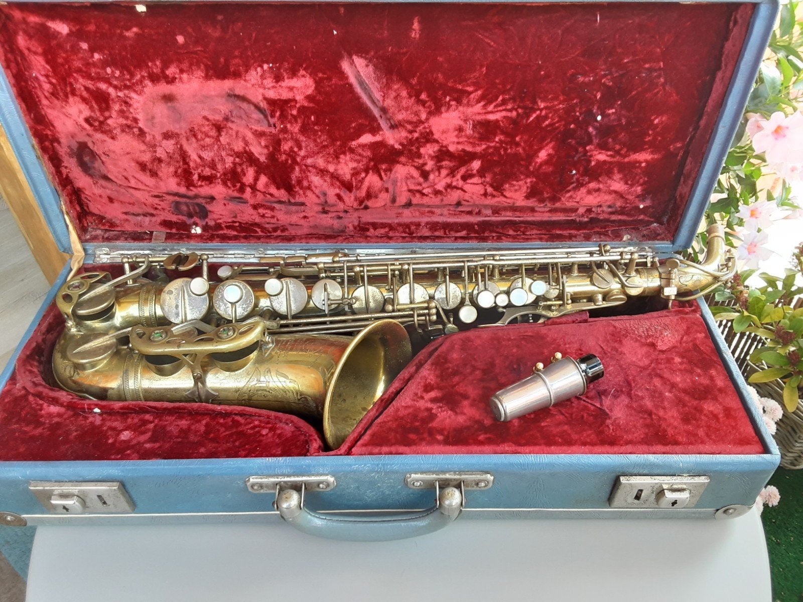 HENRI SELMER PARIS ALTSAXOFOON--SERIENUMMER 38526, Ophalen, Gebruikt, Alt, Met koffer