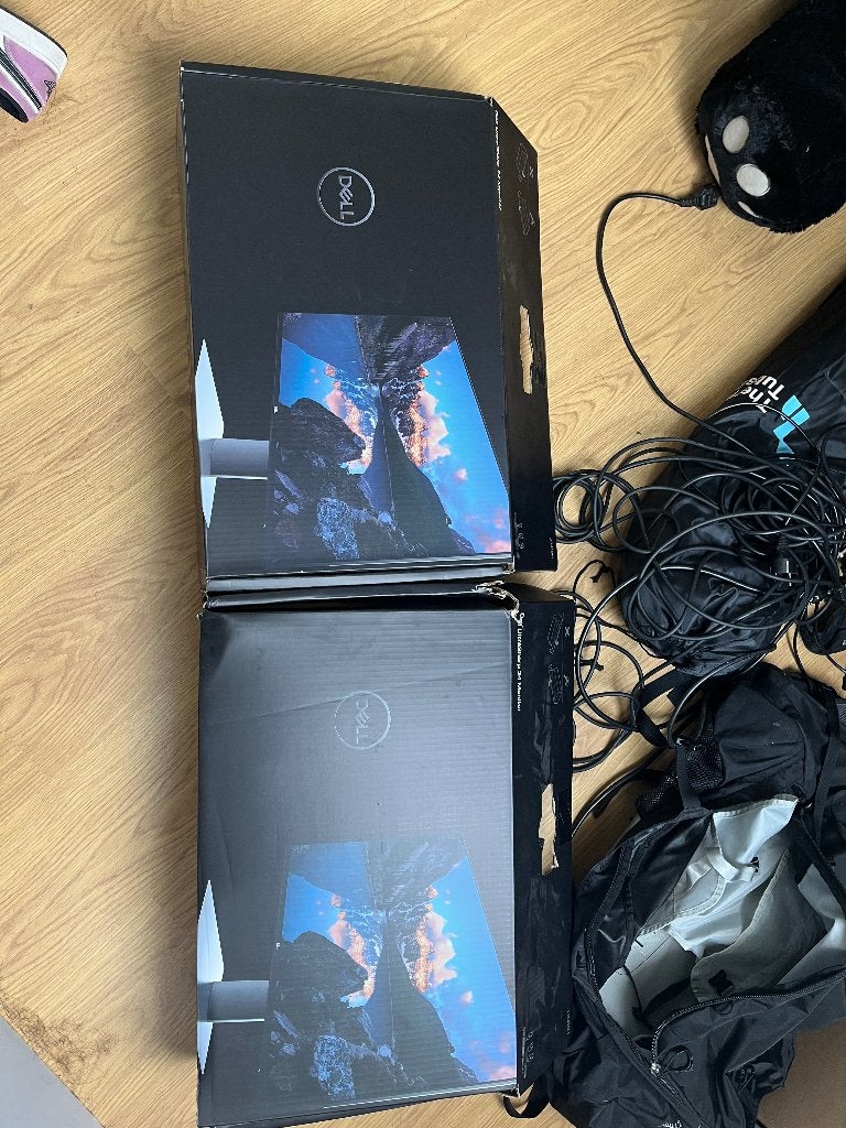 2x DELL UltraSharp U2419H, Computers en Software, Monitoren, IPS, Full HD, Ophalen of Verzenden, Zo goed als nieuw