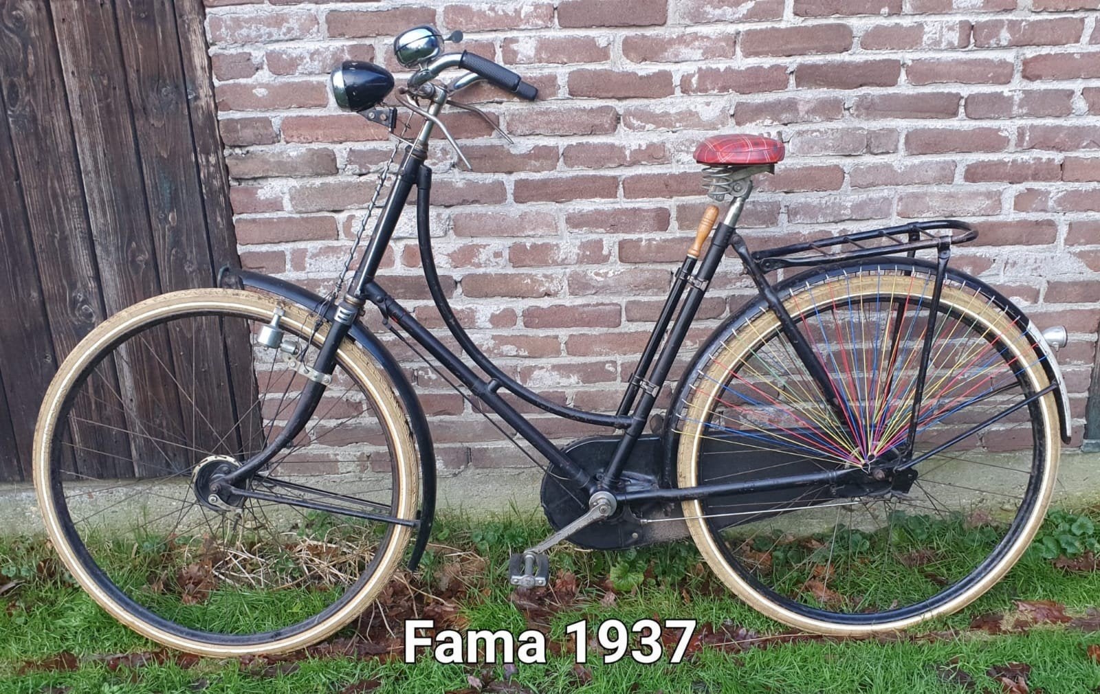 Fama oldtimer fiets 1937, Fietsen en Brommers, Fietsen | Dames | Omafietsen, Ophalen of Verzenden