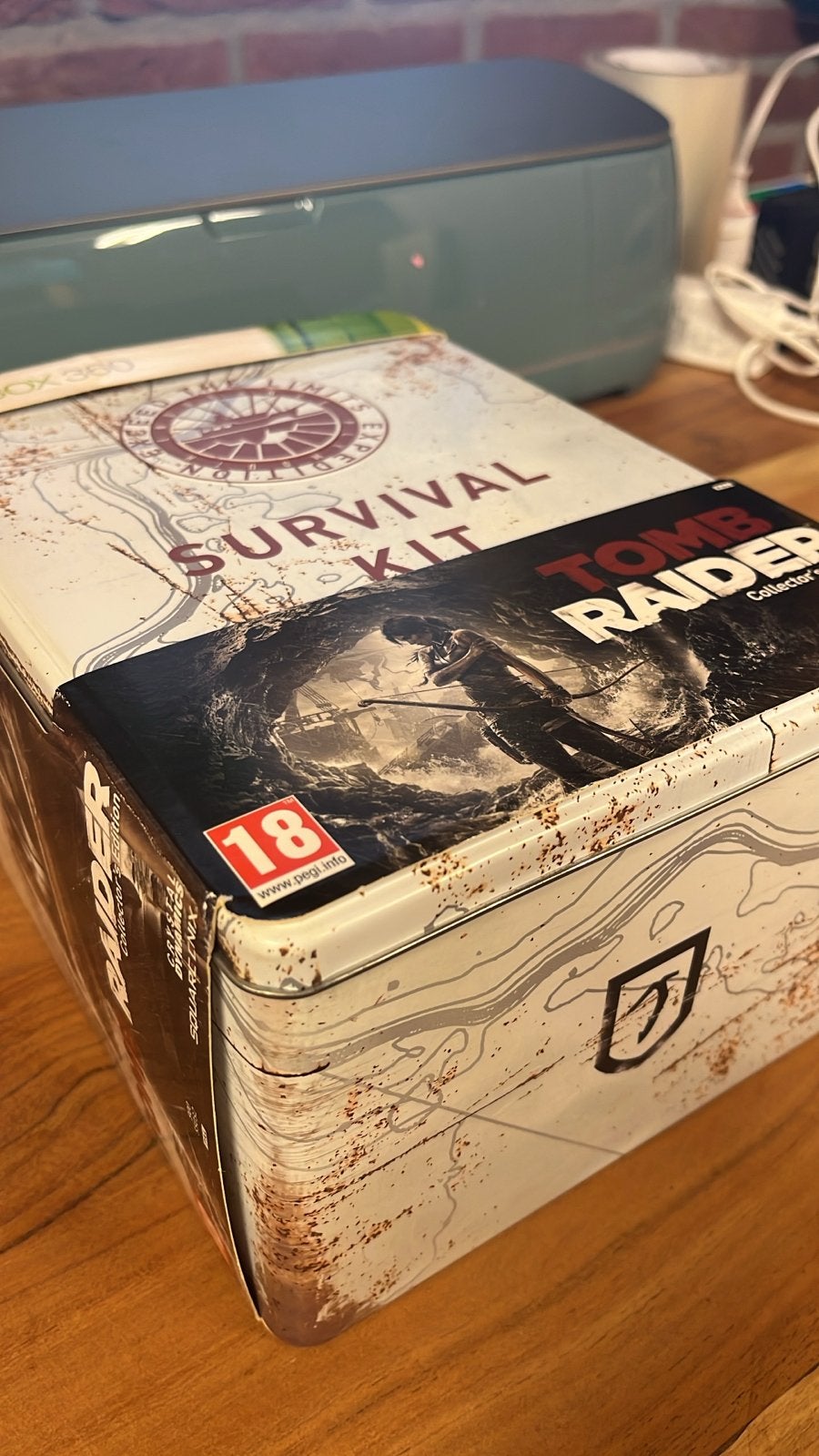 Tomb Raider Collector's Edition Xbox 360 - Survival Kit, Online, Vanaf 18 jaar, 1 speler, Zo goed als nieuw