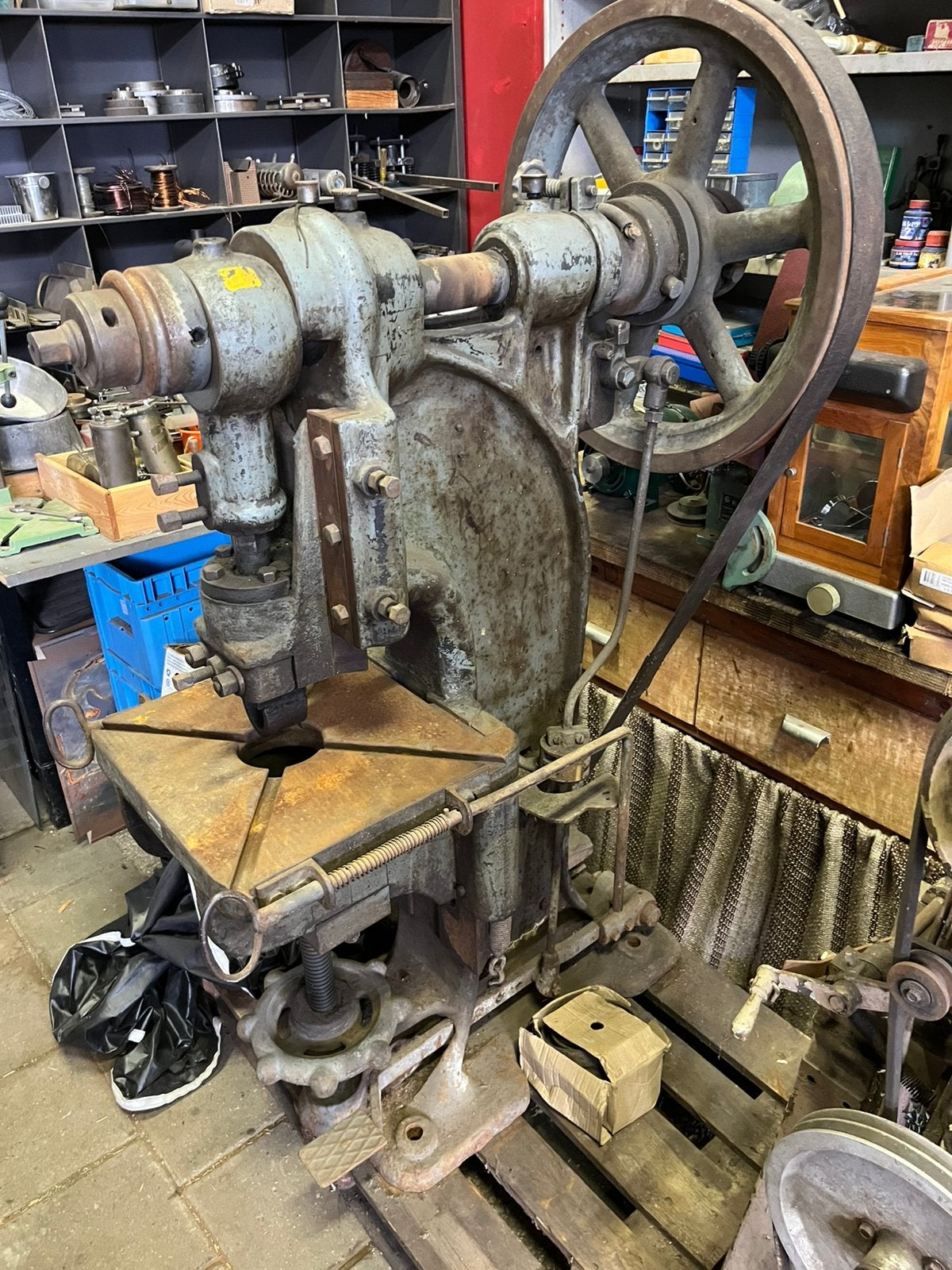 Werkende industriële mechanische excenterpers, Ophalen of Verzenden