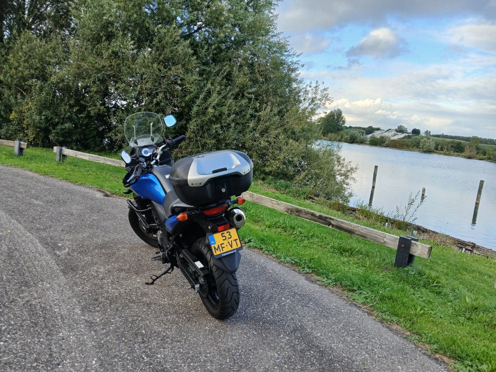 Foto 4 van Suzuki V-Strom 650 – 2015 – 59.000 km met Garanti