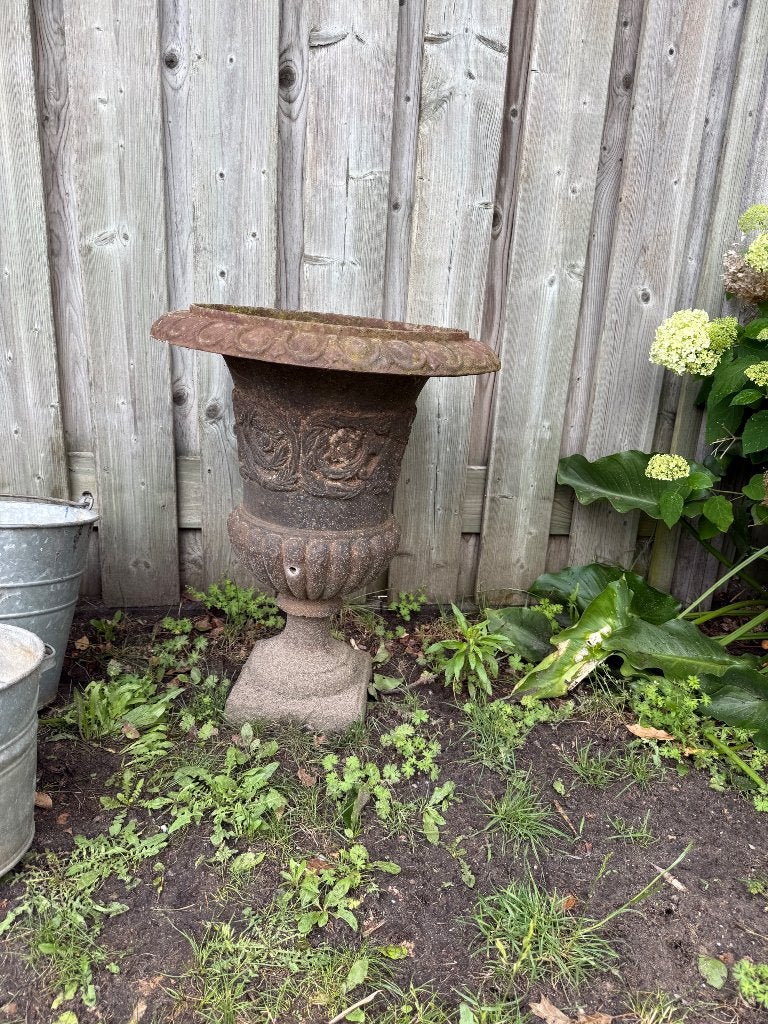 Gietijzeren vaas, Tuin en Terras, Tuinvazen, Ophalen, Gebruikt