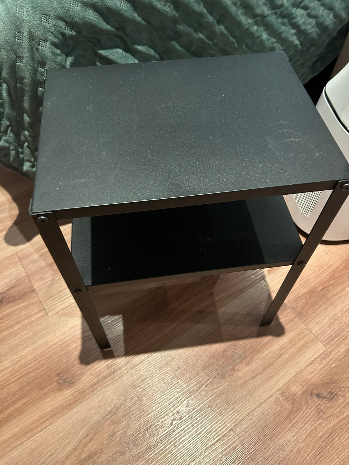 IKEA KNARREVIK nachtkatsje / side table, Ophalen, Zo goed als nieuw, Minder dan 45 cm