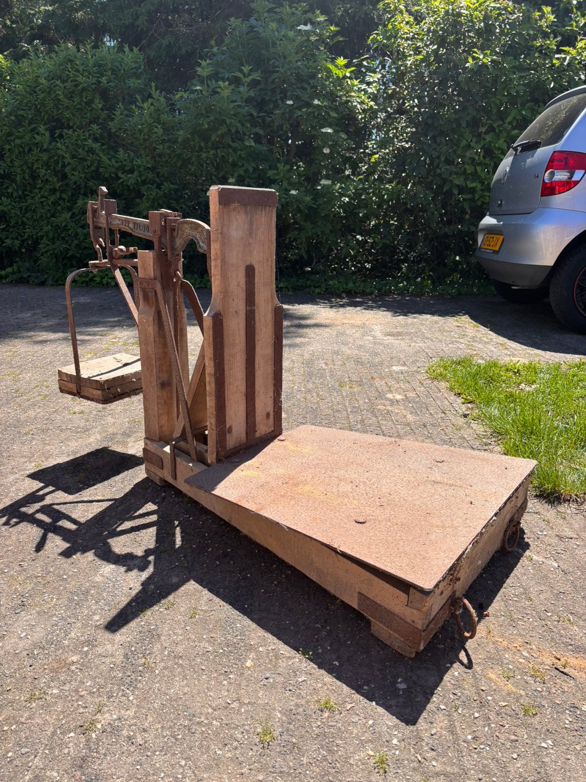 Voor de liefhebber, antieke bascule werkend., Ophalen, Minder dan 10 kg, Zo goed als nieuw, Personenweegschaal